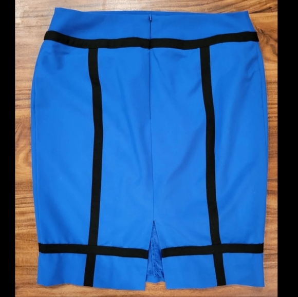 Worthington Blue & Black Color Block Skirt - Picture 2 of 5